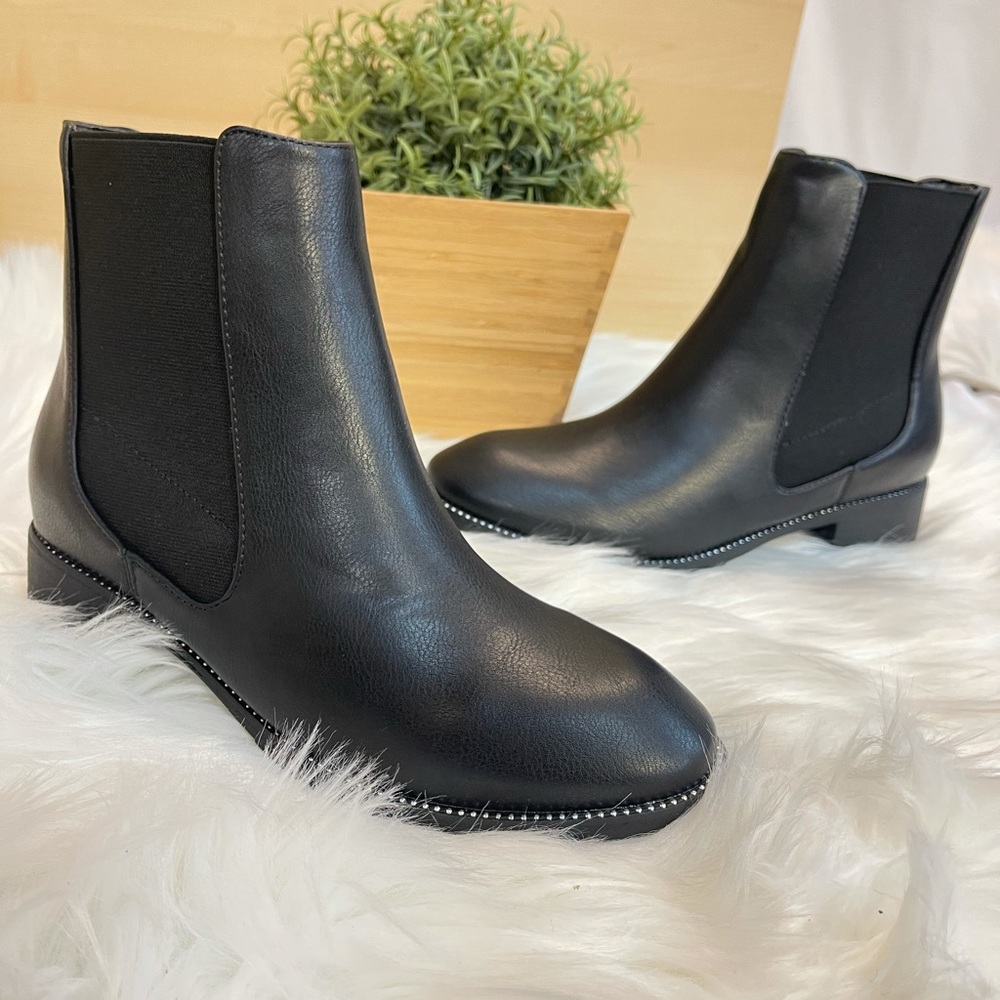 Black ankle Boots
